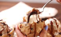 preview for Here's How To Make An Ice Cream Bowl Out Of Cookie Dough