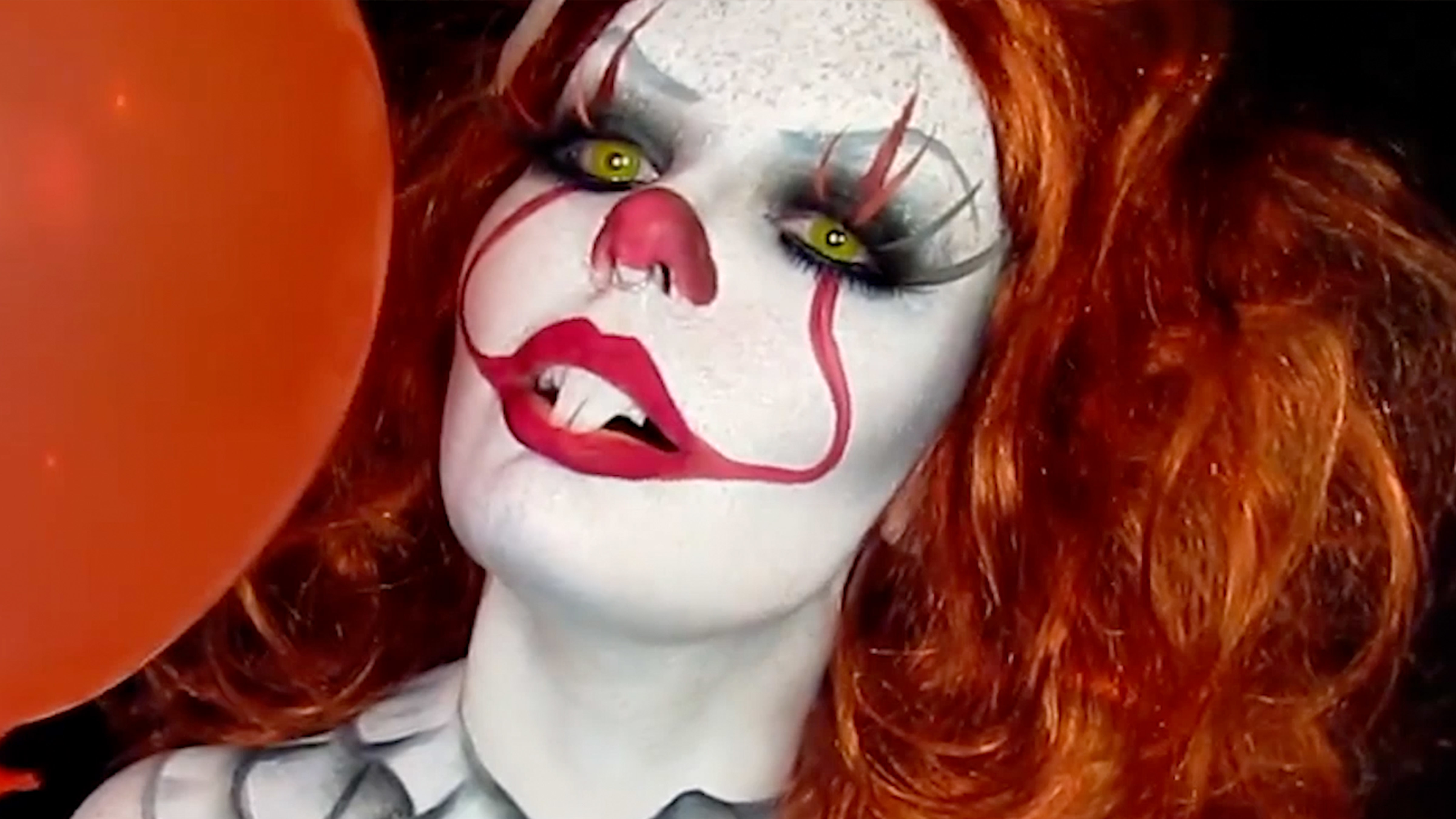 Cómo maquillarte para transformarte en Pennywise en Halloween