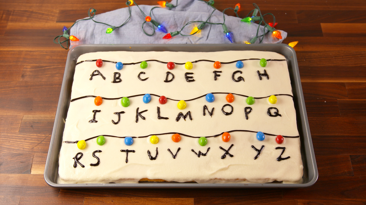 preview for This Stranger Things Sheet Cake Is Everything