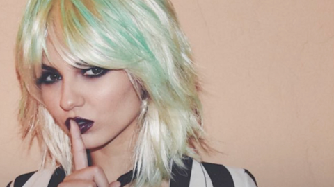 preview for 50 Outrageously Awesome Celeb Halloween Costumes