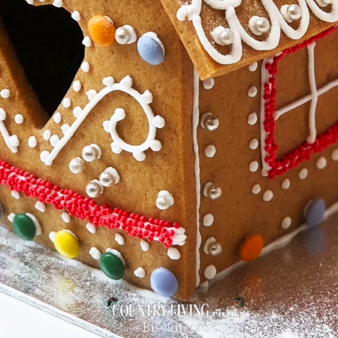 preview for How to make a gingerbread house