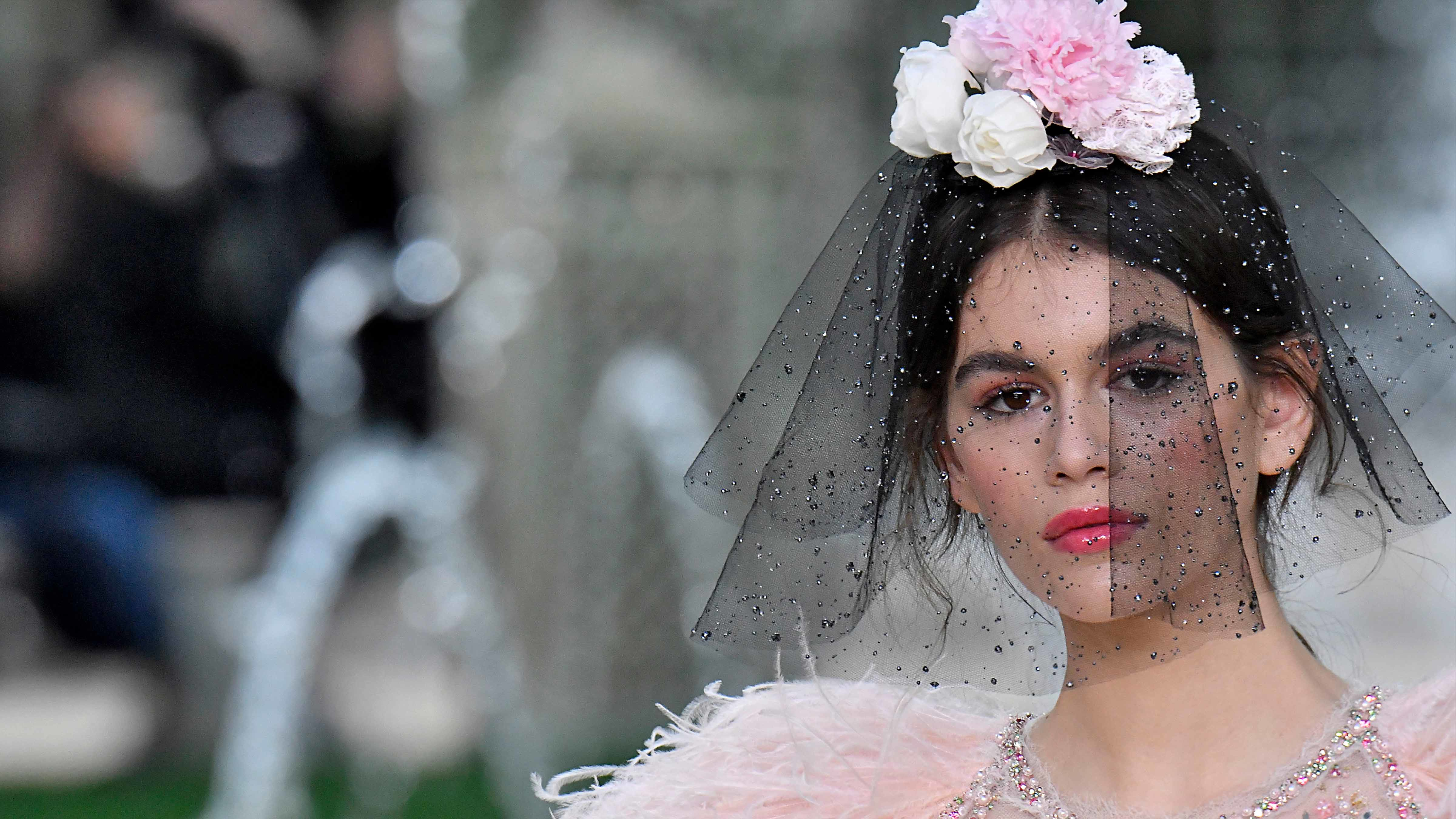 Kaia Gerber First Chanel Campaign - Karl Lagerfeld Photographs Kaia Gerber  in Chanel Spring 2018 Campaign