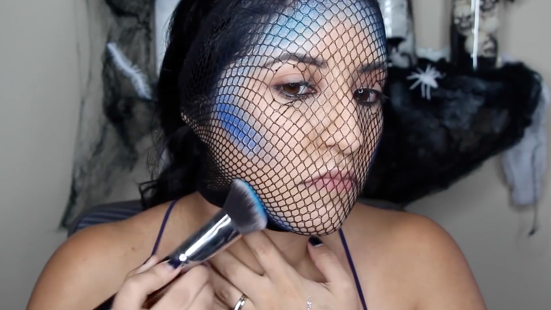 preview for This Mermaid Makeup Tutorial Is Absolutely Insane