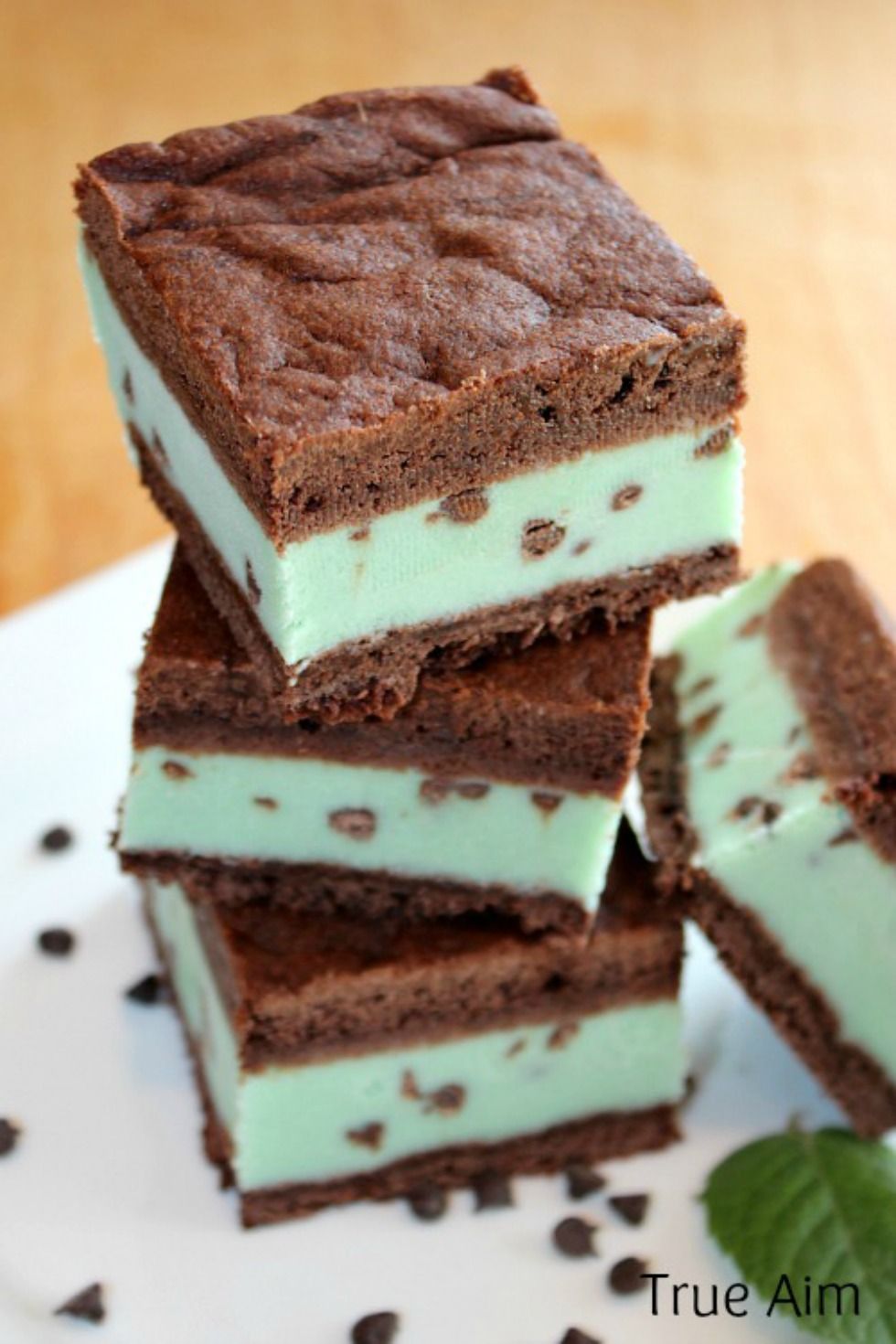 homemade mint chocolate chip ice cream sandwiches