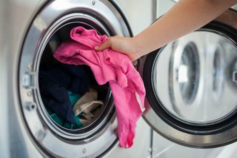 The Laundry Hack That Will Save You From Ever Having To Buy Dryer Sheets - image