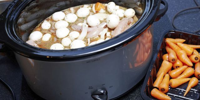 3 Ways You Can Clean the Tough Stains in Your Slow Cooker