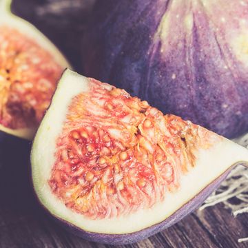 Common fig, Food, Fig, Plant, Fruit, Ingredient, Produce, Flesh, Mulberry family, 
