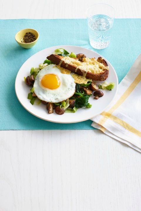 Leeks and Mushrooms on Cheesy Toasts with Fried Eggs