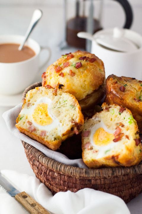 Bacon and Egg Muffins