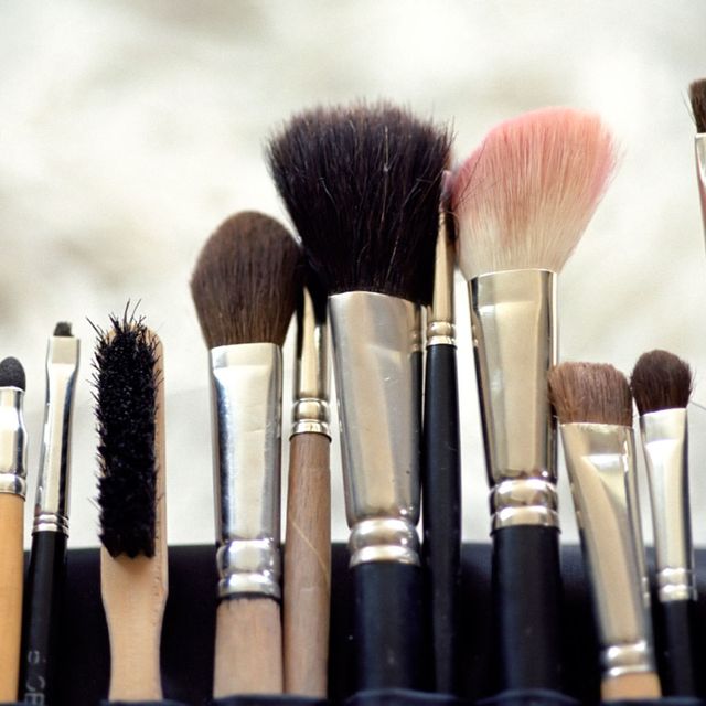 How Often You Should Clean Makeup Brushes - How to Clean Makeup Brushes