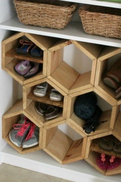 DIY Crown Molding Closet Shoe Organizer for Heels - Blog -  homeandawaywithlisa