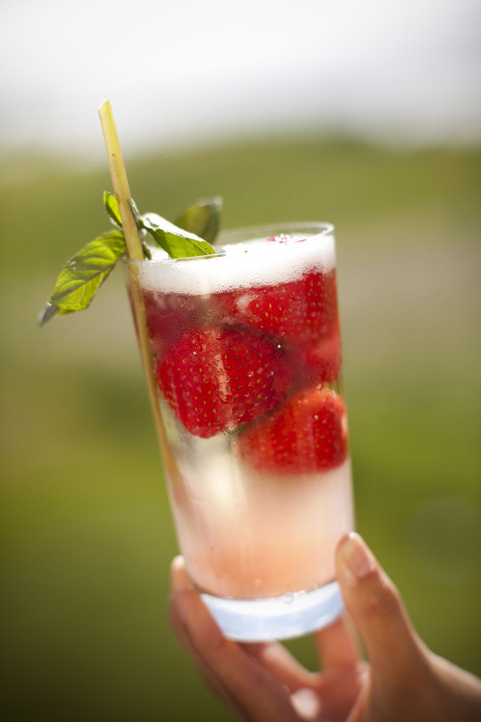summer drinks strawberry lemon punch