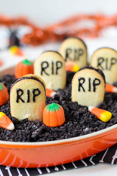 halloween party food graveyard chocolate cheesecake dip