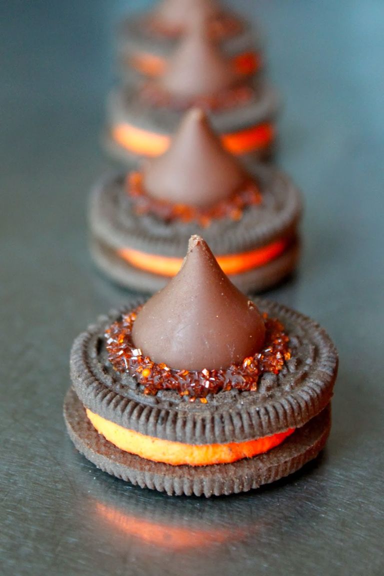 30 Easy Halloween Party Food Ideas - Cute Recipes for Halloween Parties