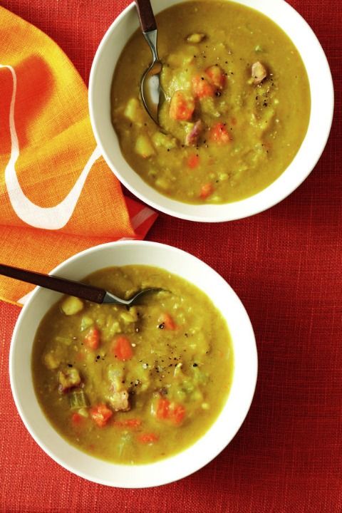 slow cooker smoky split pea soup