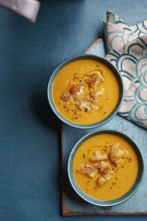 cinnamon spiced sweet potato soup with maple croutons