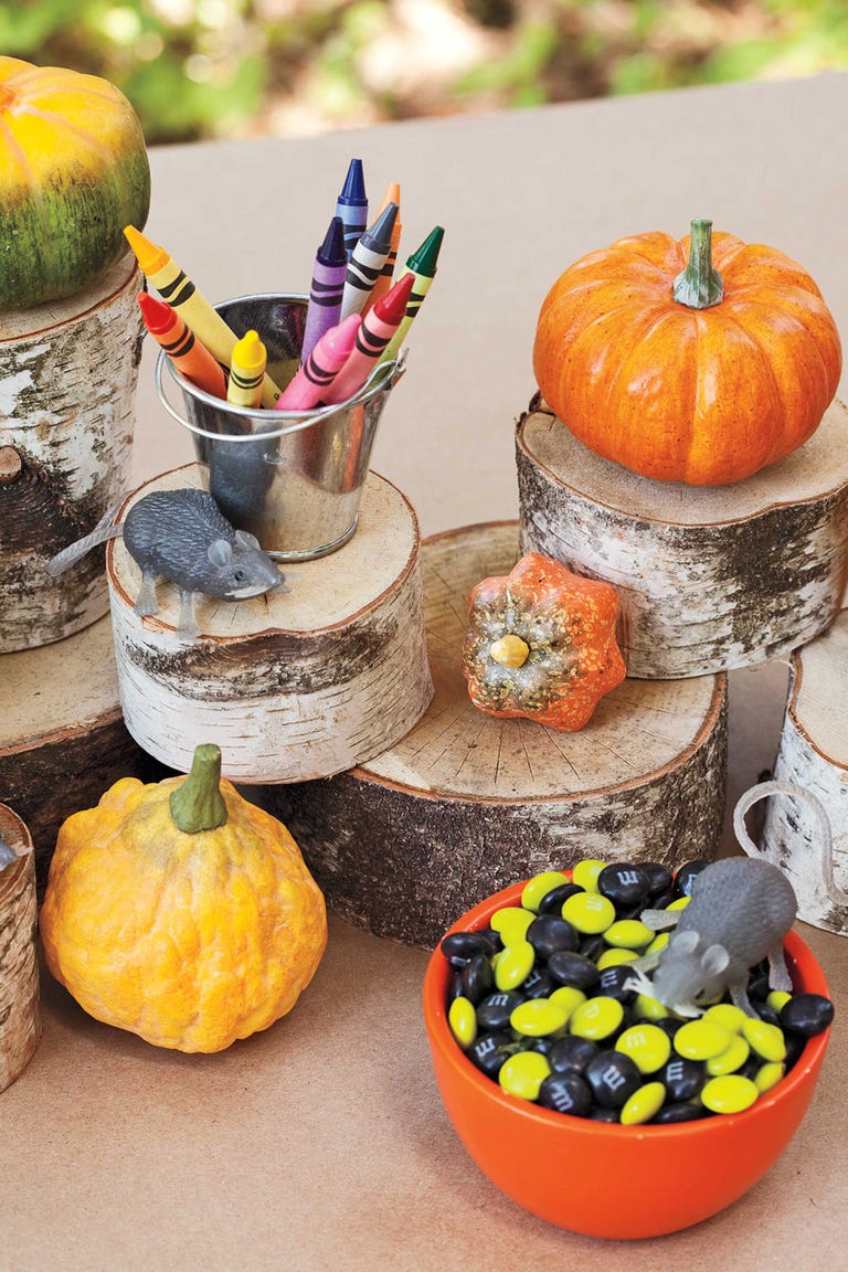 13 Fall Harvest Party Ideas For Kids Autumn Party Food And Decor 13-fall-harvest-party-ideas-for-kids-autumn-party-food-and-decor