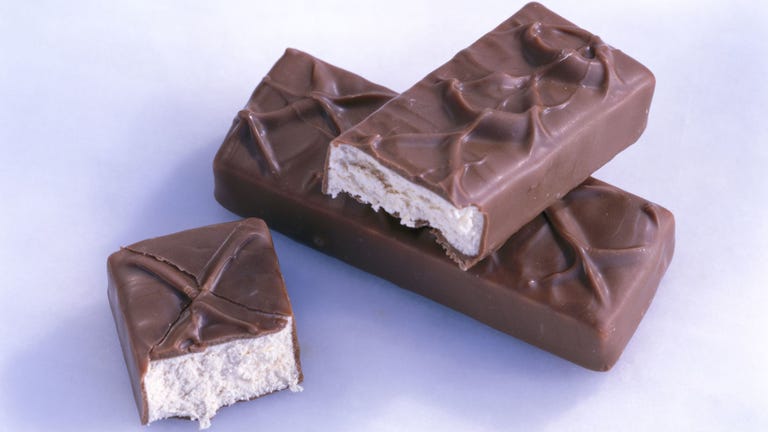 how-12-popular-halloween-candies-got-their-names-candy-bar-names