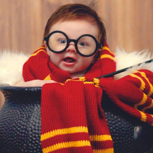 This Mom Dressed Her Baby Up As Harry Potter For A Photo Shoot