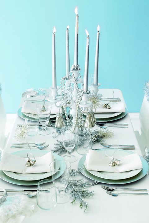 21 Best New Year's Table Decorations 2022 - New Year's Eve Tabletop Decor