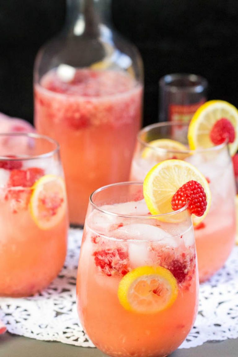 15 Valentine's Day Drinks - Best Recipes for Valentine's Day Cocktails