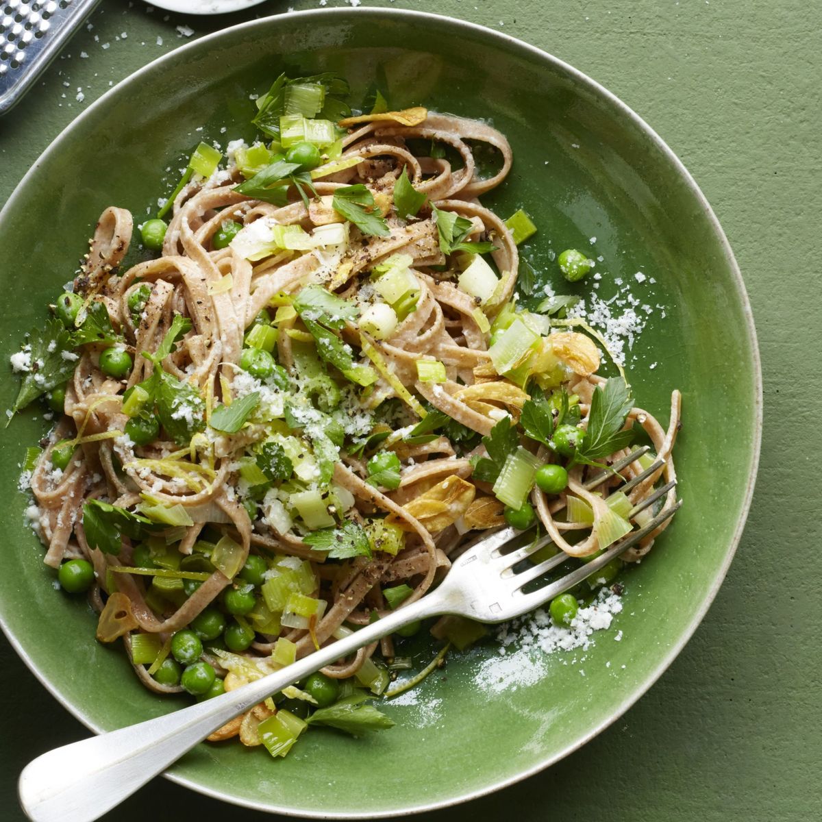 Best Leek and Lemon Linguine Recipe - How to Make Leek and Lemon Linguine