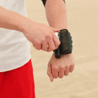 Finger, Wrist, Elbow, Hand, Joint, Sand, Interaction, Gesture, Thumb, Khaki, 