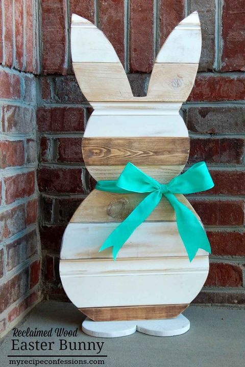 Easter DIY decorations - Reclaimed Wood Bunny