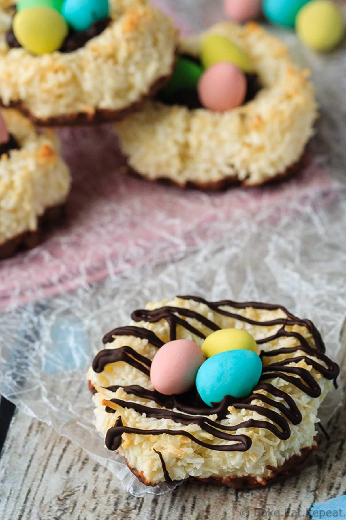 20 Cute Easter Treats For Kids Easy Ideas For Easter Treat Recipes   Bird Nest Coconut Macaron 