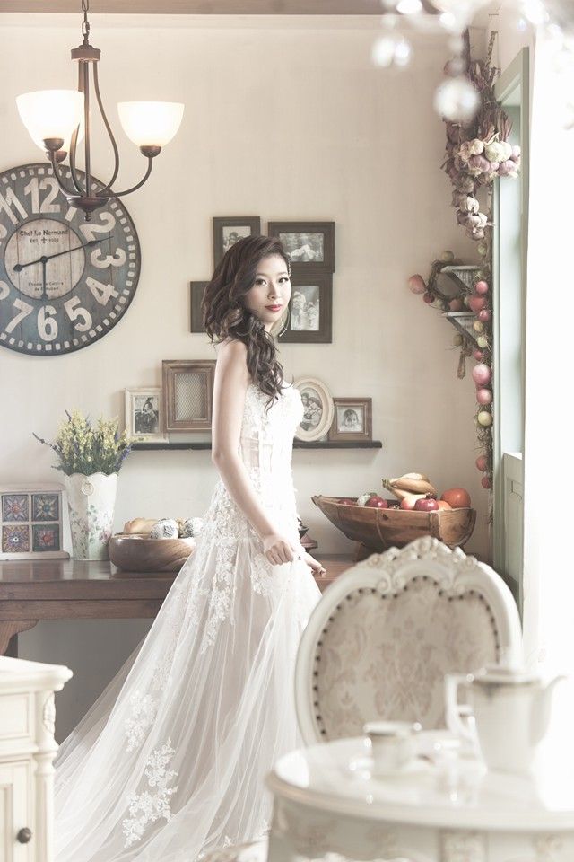Dress, Clothing, Wedding dress, White, Gown, Photograph, Shoulder, Bridal clothing, Bridal party dress, Room, 