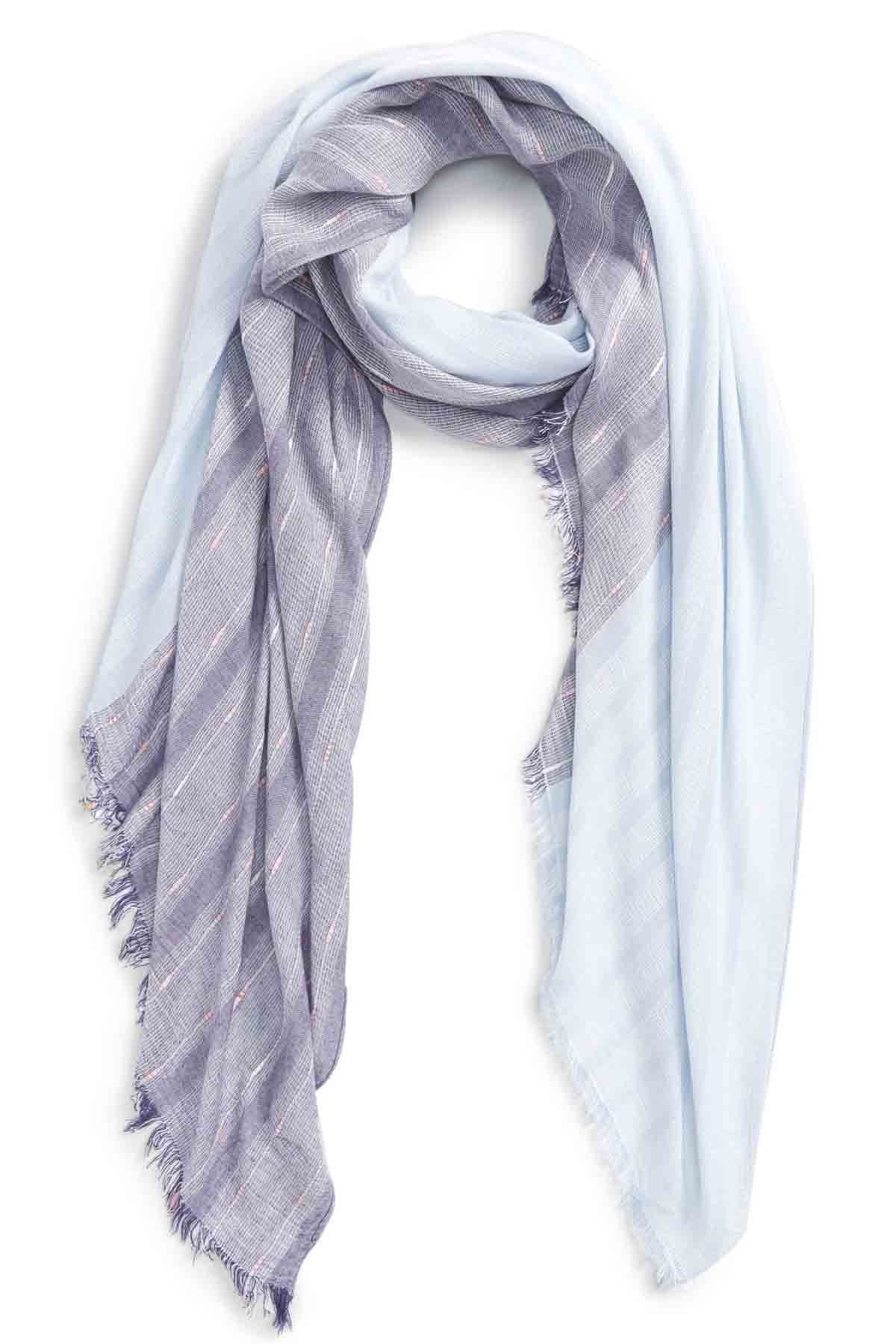 Watch 10 Gorgeous Scarves for Spring video Watch 10 Gorgeous Scarves for Spring video