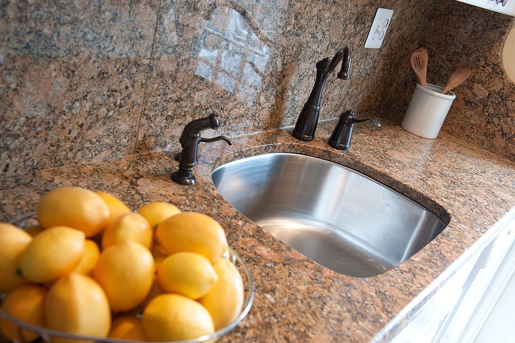 Cleaning Granite Countertops How To Clean Granite Counter Stains