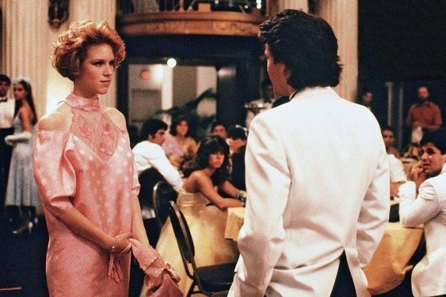 Molly Ringwald Reveals How She Really Felt About That 'Pretty in