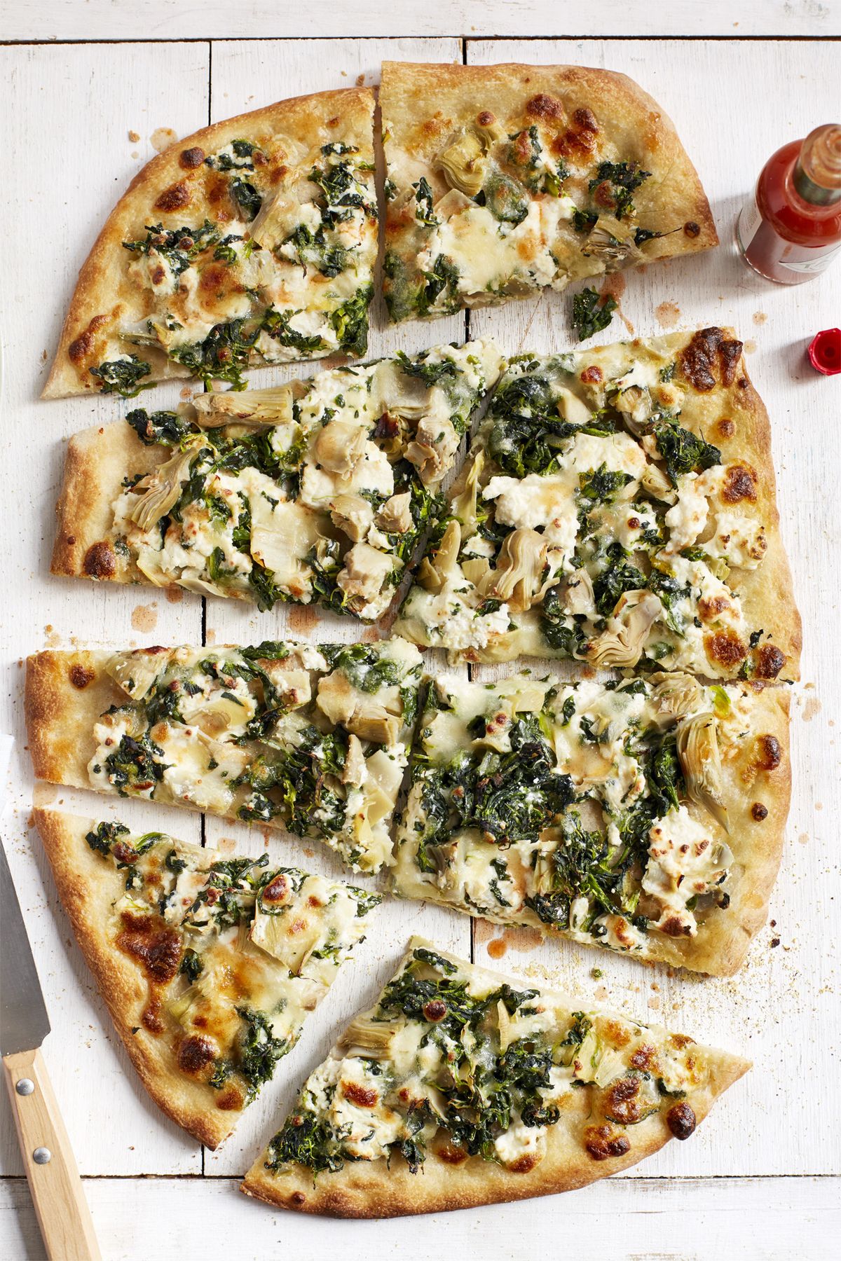 christmas appetizers spinach and artichoke pizza