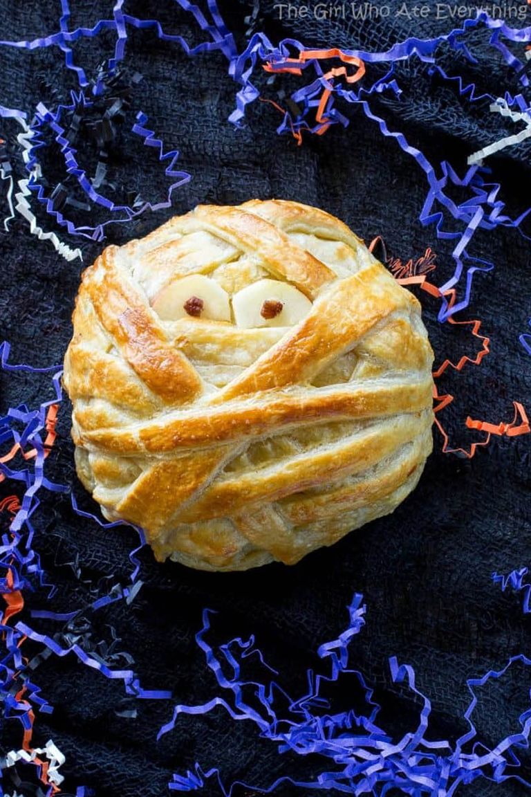 25+ Spooky Halloween Dinner Ideas - Best Recipes for Halloween Dishes