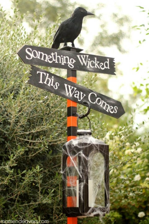 outdoor halloween decorations