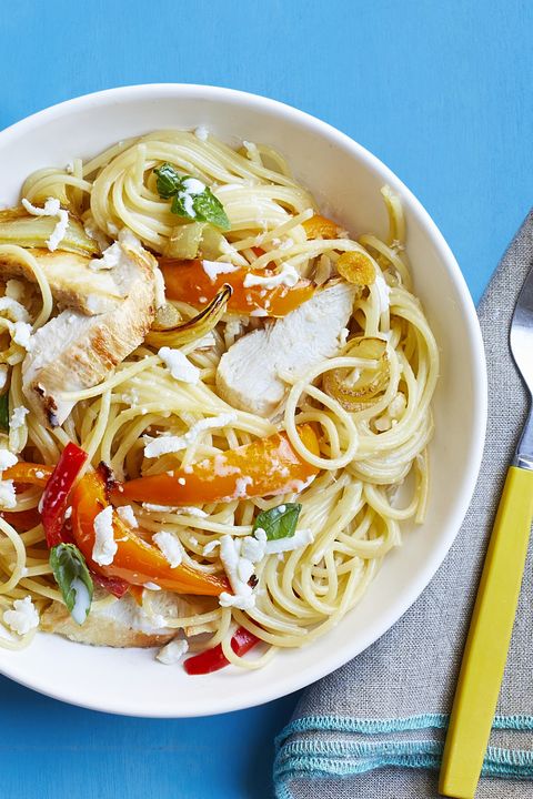 kid friendly dinner ideas spaghetti with roasted chicken and peppers