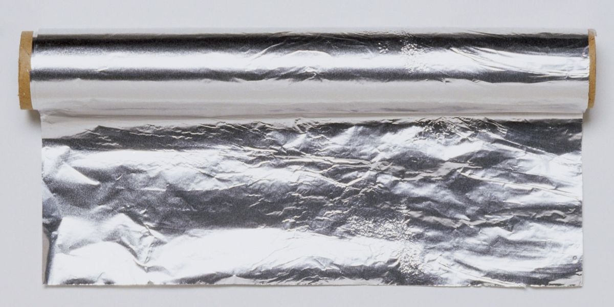Aluminum Foil: Should the Shiny Side be Up or Down When Cooking?