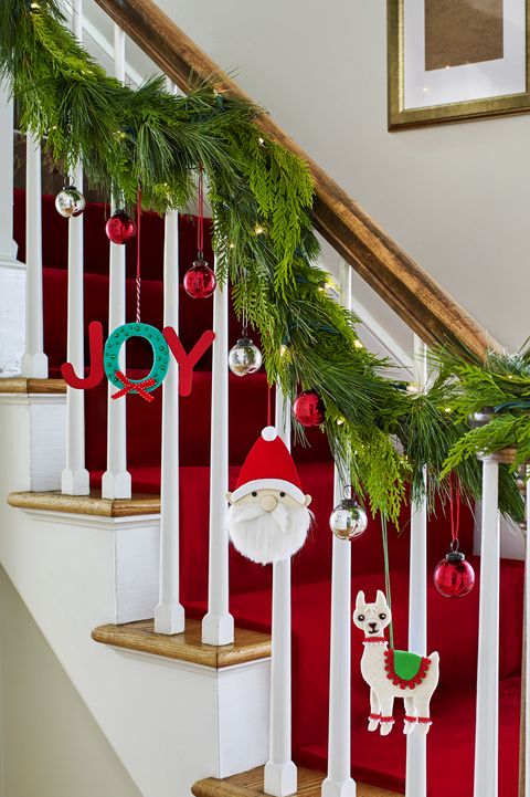 53 Easy Diy Christmas Decorations 2020 Homemade Holiday Decorations