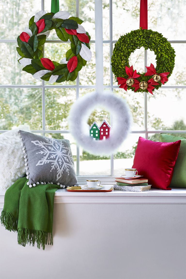 40+ DIY Christmas Wreath Ideas - How To Make a Homemade Holiday Wreath