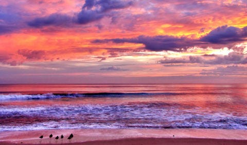 Body of water, Sky, Coastal and oceanic landforms, Cloud, Shore, Fluid, Coast, Sunset, Sunrise, Dusk, Body of water, Sky, Coastal and oceanic landforms, Cloud, Shore, Fluid, Coast, Sunset, Sunrise, Dusk,