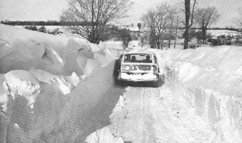 Winter, Automotive design, Automotive exterior, Freezing, Car, Headlamp, Automotive lighting, Automotive tire, Snow, Bumper, Winter, Automotive design, Automotive exterior, Freezing, Car, Headlamp, Automotive lighting, Automotive tire, Snow, Bumper,