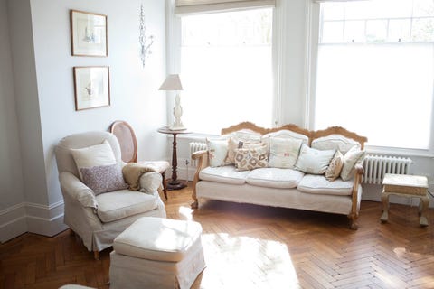 Clear Furniture Clutter living room set