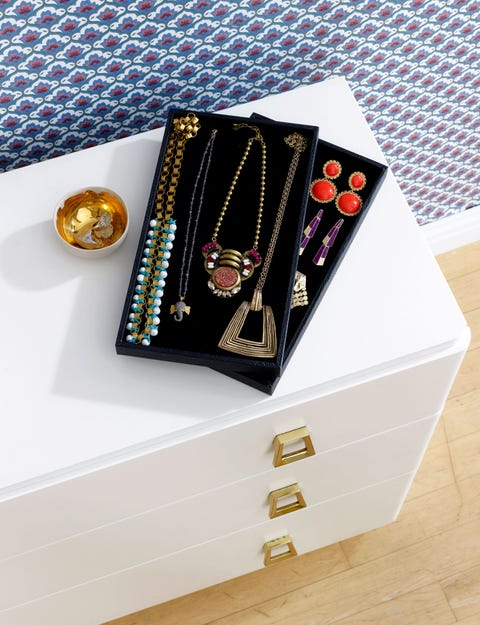 Avoid jewelry tangles jewelry