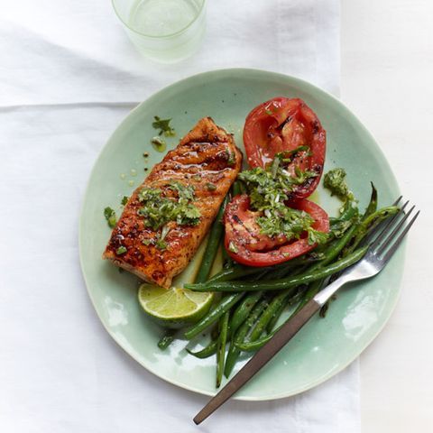 Grilled Cajun Salmon, Tomatoes & Green Beans
