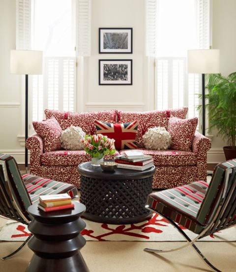 decorating with patterned sofa