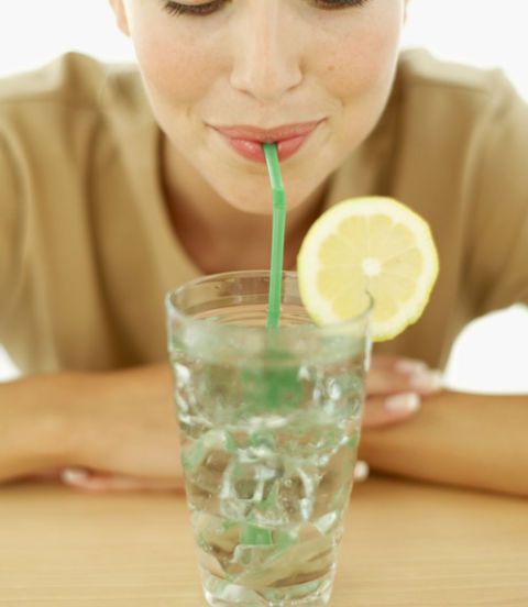 Liquid, Fluid, Green, Skin, Citrus, Drink, Produce, Lemon, Glass, Fruit,