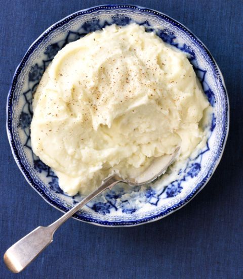 rosemary-garlic-mashed-potatoes-recipe-120864