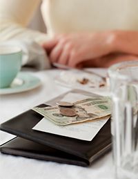 Money Etiquette Tips Dealing With Friends And Money At - 
