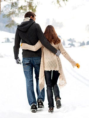 8-Surprising-Health-Benefits-of-Love facts about love
